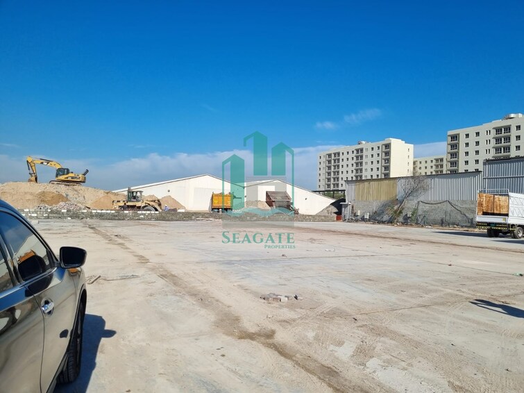 Al Quoz 2 Commercial Plot for Rent, Al Quoz, Dubai