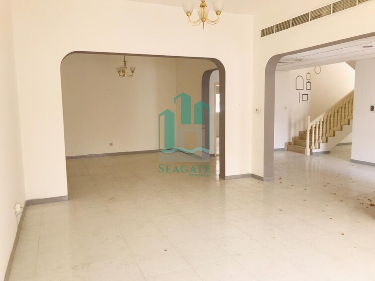 Umm Suqeim Road Villa for Rent, Umm Suqeim, Dubai