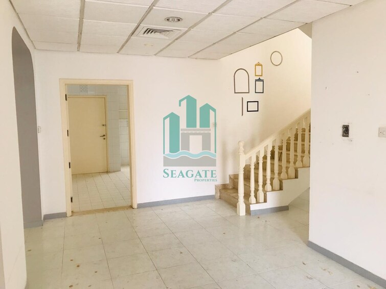 Umm Suqeim Road Villa for Rent, Umm Suqeim, Dubai