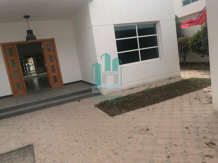 Umm Suqeim Road Villa for Rent, Umm Suqeim, Dubai