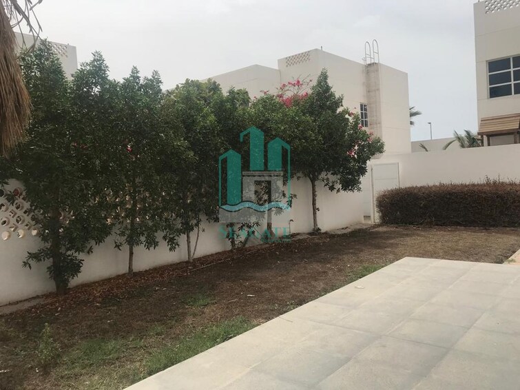 Umm Suqeim Road Villa for Rent, Umm Suqeim, Dubai
