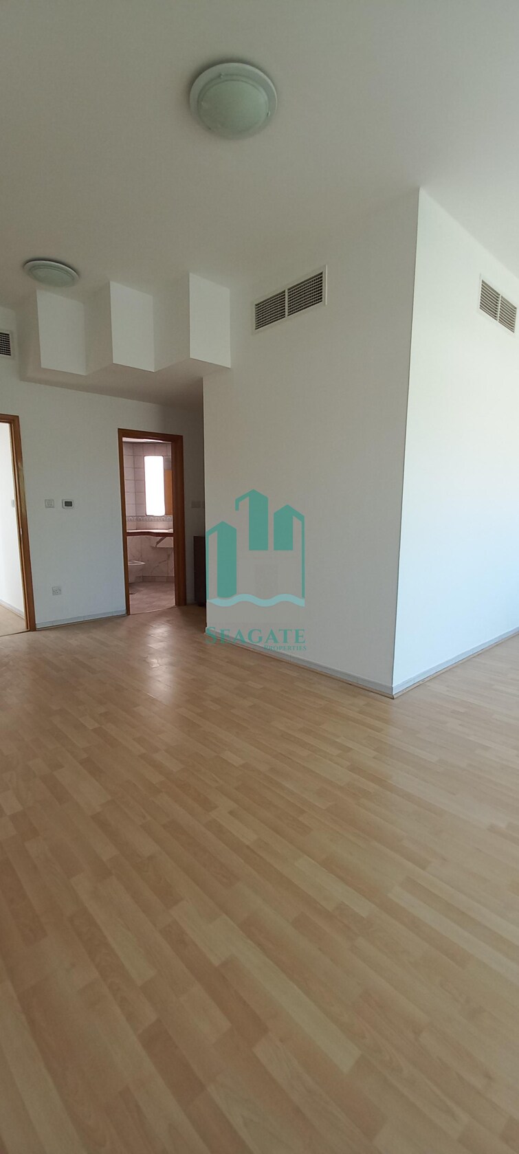  Villa for Rent, Jumeirah, Dubai