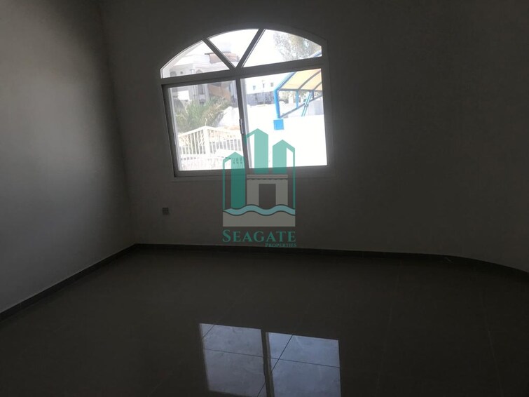 Umm Suqeim Road Villa for Rent, Umm Suqeim, Dubai
