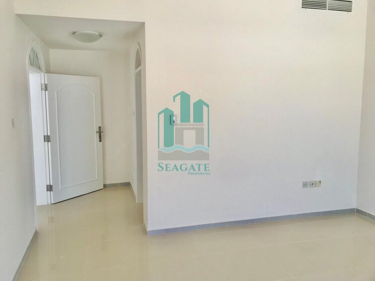 Umm Suqeim Road Villa for Rent, Umm Suqeim, Dubai