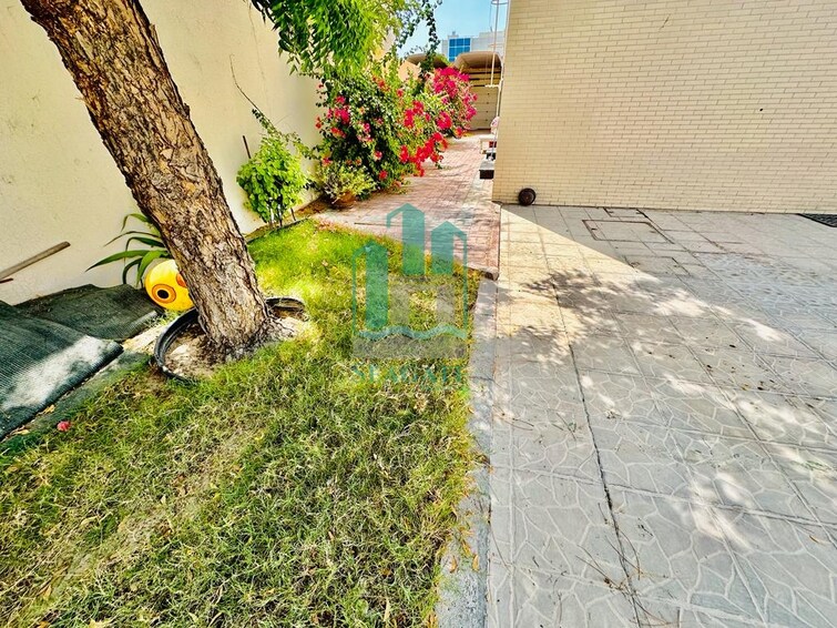 Umm Suqeim Road Villa for Rent, Umm Suqeim, Dubai
