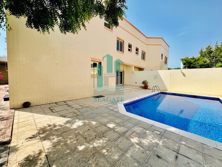 Umm Suqeim Road Villa for Rent, Umm Suqeim, Dubai