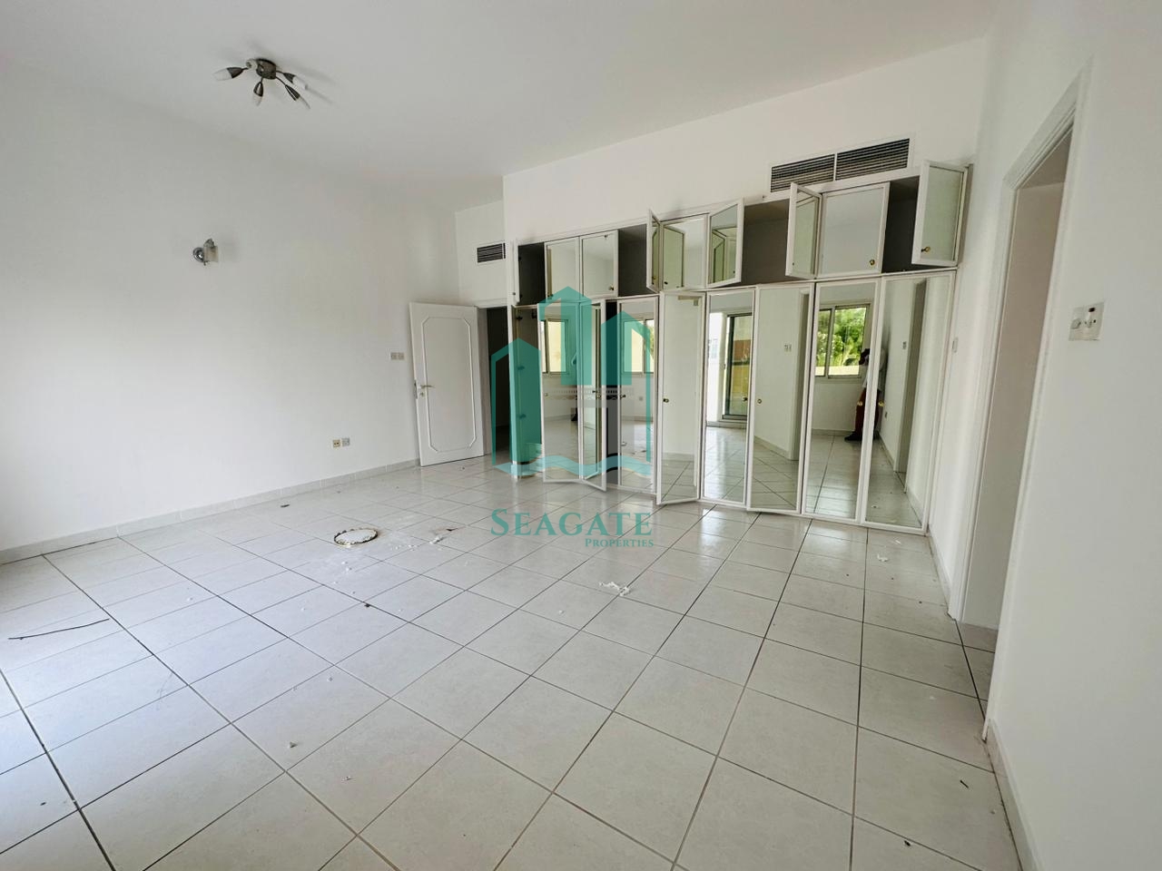  Villa for Rent, Jumeirah, Dubai