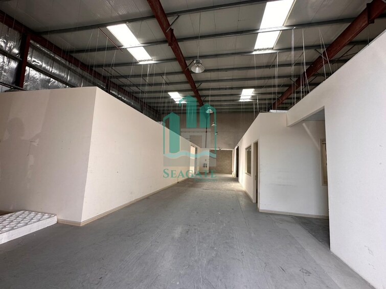 Al Quoz Industrial Area Warehouse for Rent, Al Quoz, Dubai