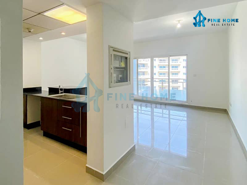 1 BR Apartment For Sale in Al Reef Downtown Cover Image