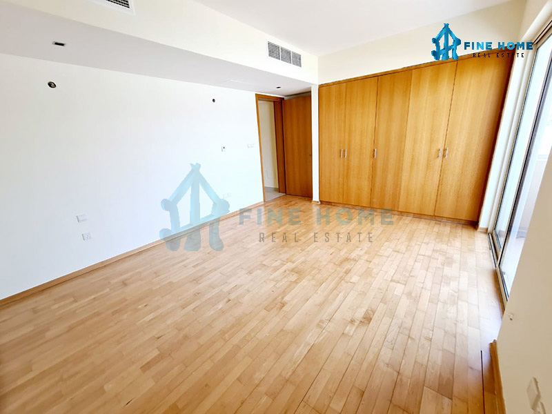 3 BR Townhouse For Rent in Hemaim Community Cover Image