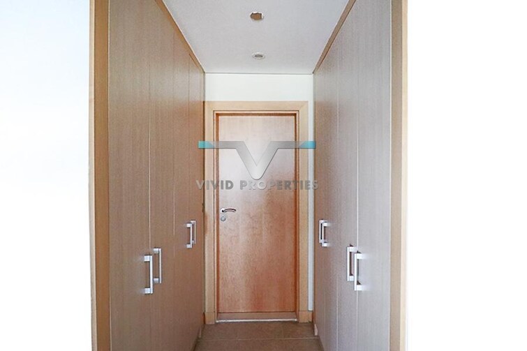 Shoreline Apartments Apartment for Rent, Palm Jumeirah, Dubai