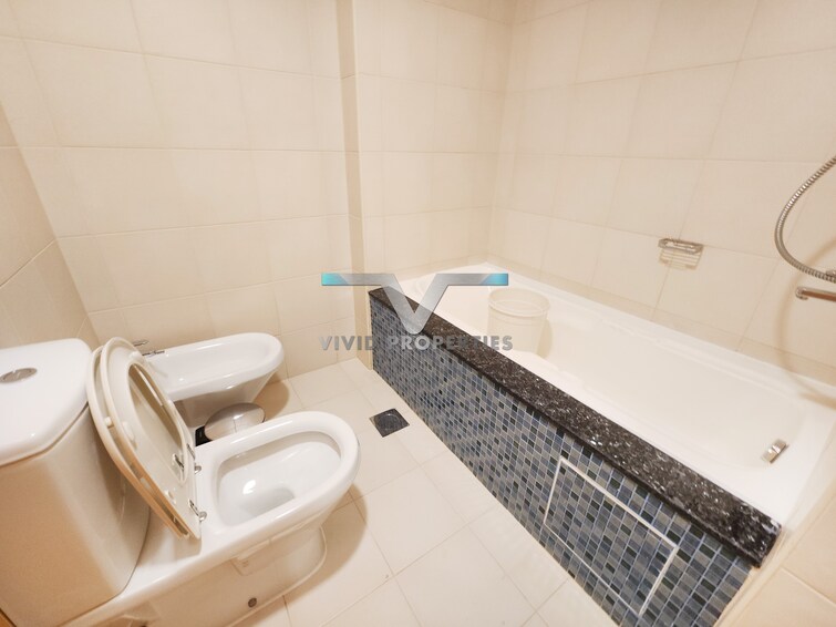 Shoreline Apartments Apartment for Rent, Palm Jumeirah, Dubai