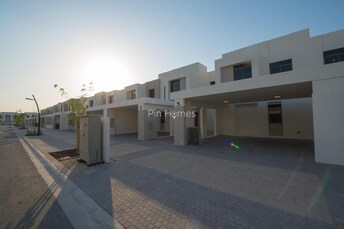 Reem Townhouses Townhouse for Rent, Town Square, Dubai