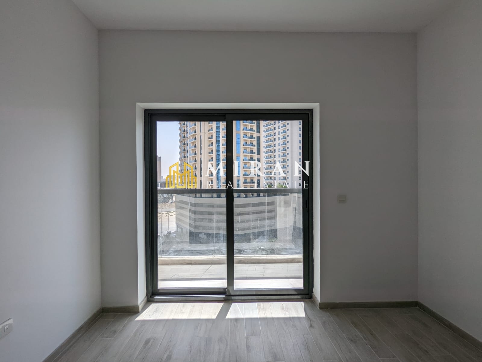 Studio Apartment For Rent in RMT Residence