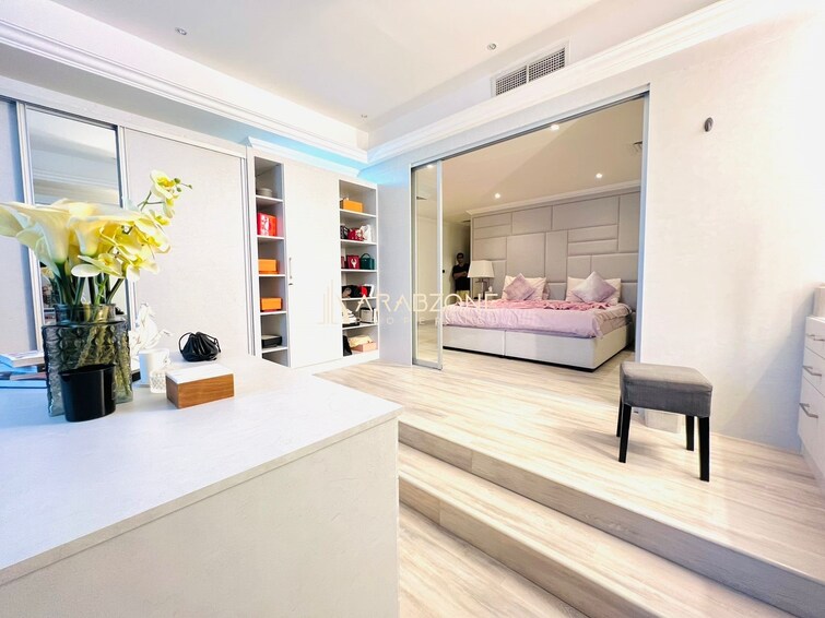 Falcon City of Wonders Villa for Sale, Dubailand, Dubai