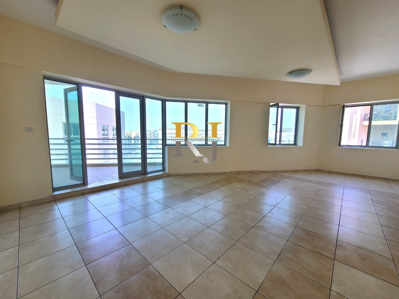 Oud Metha Apartment for Rent, Bur Dubai, Dubai