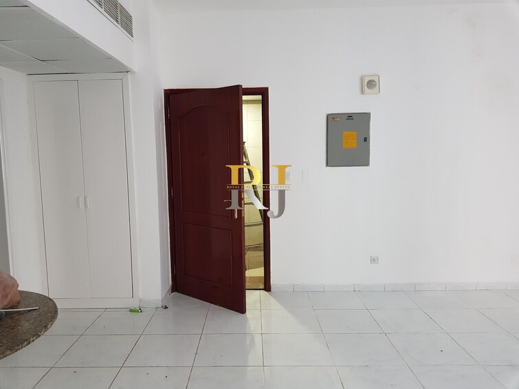 Oud Metha Apartment for Rent, Bur Dubai, Dubai