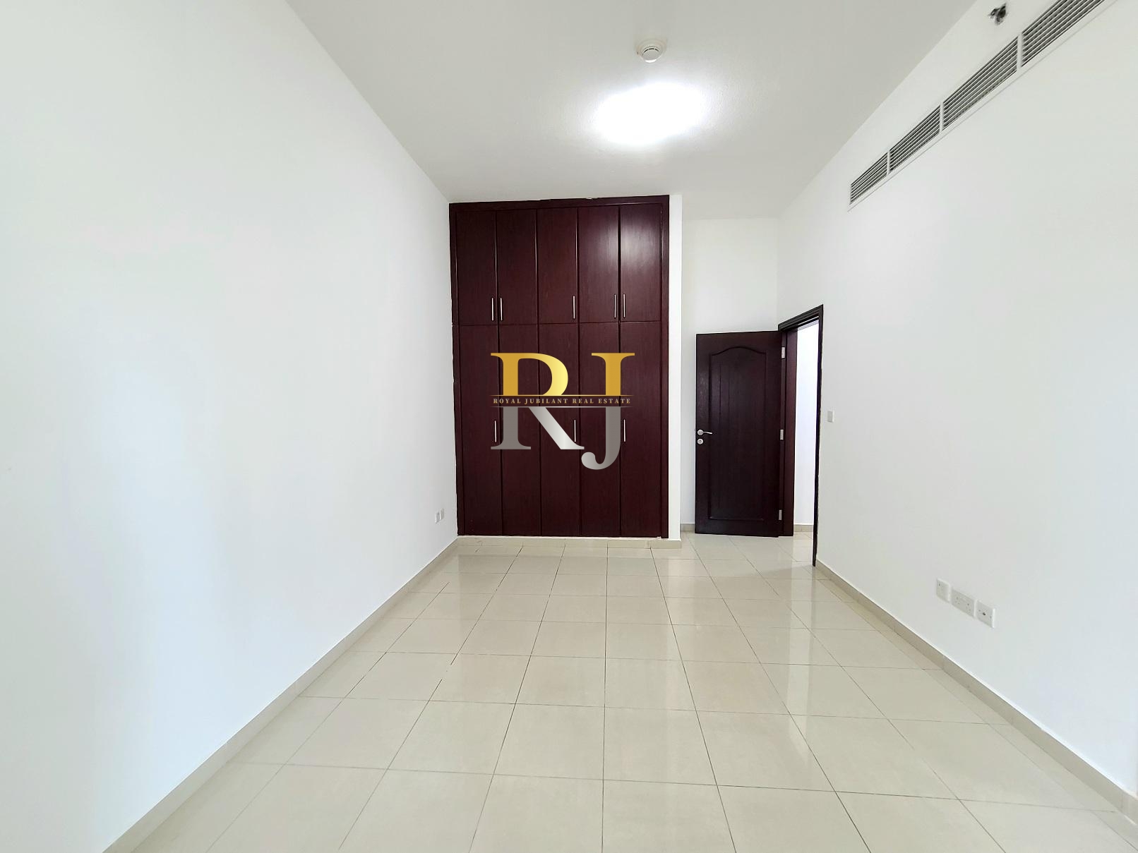 Oud Metha Apartment for Rent, Bur Dubai, Dubai