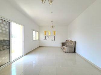 2 BR Apartment For Rent in Oud Metha Cover Image