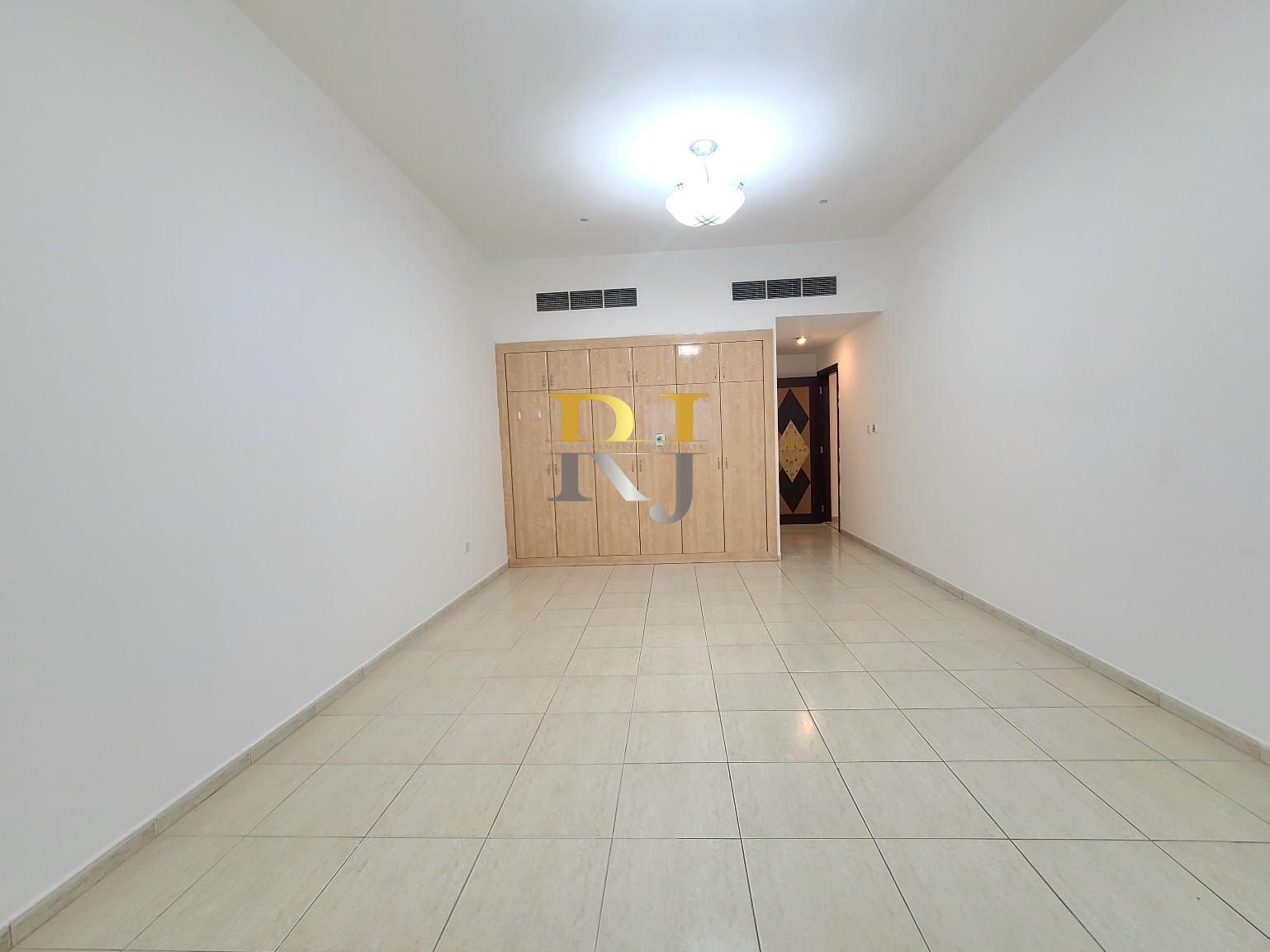 Oud Metha Apartment for Rent, Bur Dubai, Dubai