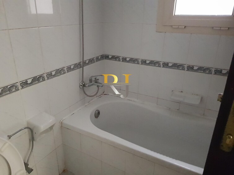 Oud Metha Apartment for Rent, Bur Dubai, Dubai