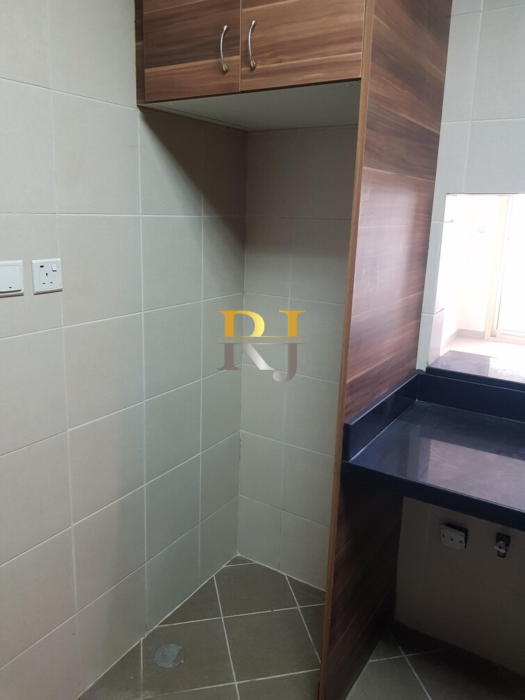 Al Karama Building Apartment for Rent, Al Karama, Dubai