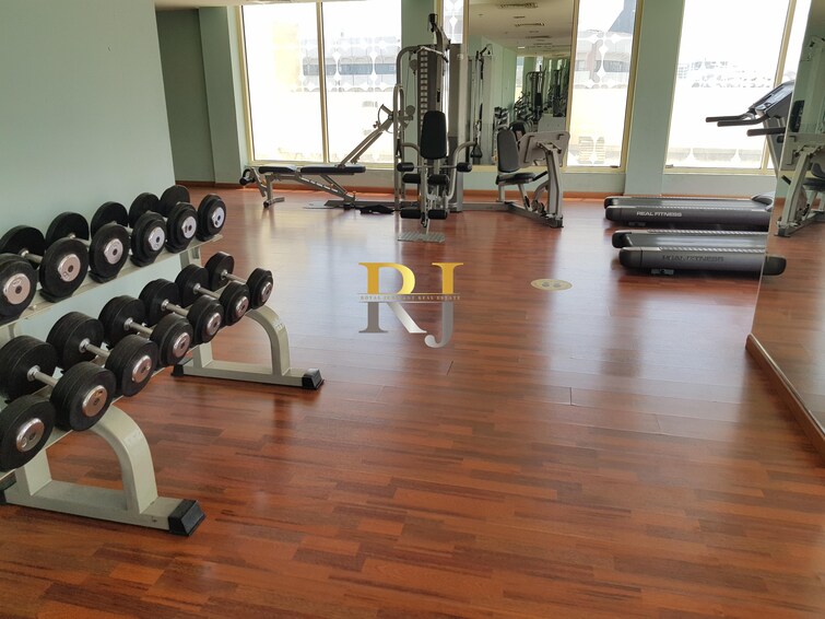 Al Karama Building Apartment for Rent, Al Karama, Dubai