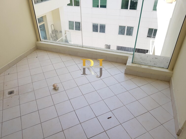 Al Karama Building Apartment for Rent, Al Karama, Dubai