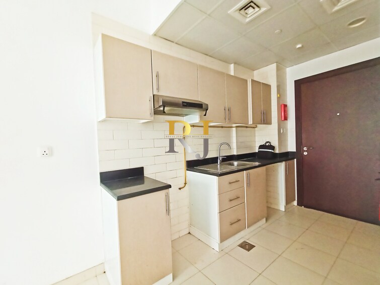 Al Muteena Apartment for Rent, Deira, Dubai