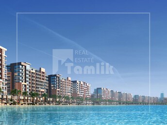 Retail Shop For Sale in Azizi Riviera