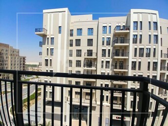 1 BR Apartment For Sale in Hayat Boulevard