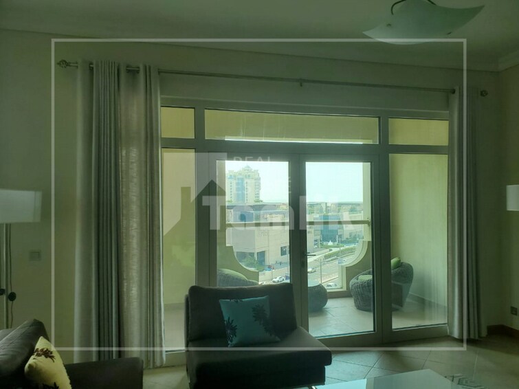 Shoreline Apartments Apartment for Rent, Palm Jumeirah, Dubai