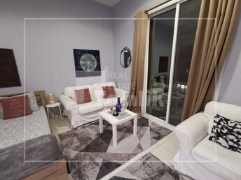 Apartment For Sale in International City