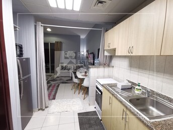 Apartment For Sale in International City