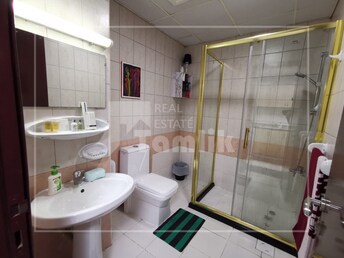 Apartment For Sale in International City