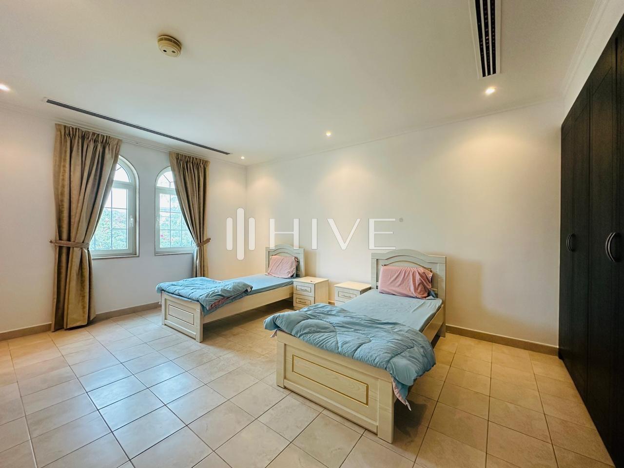  Villa for Rent, Jumeirah Park, Dubai