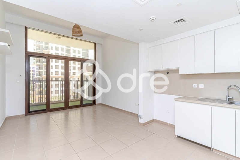  Apartment for Rent, Town Square, Dubai