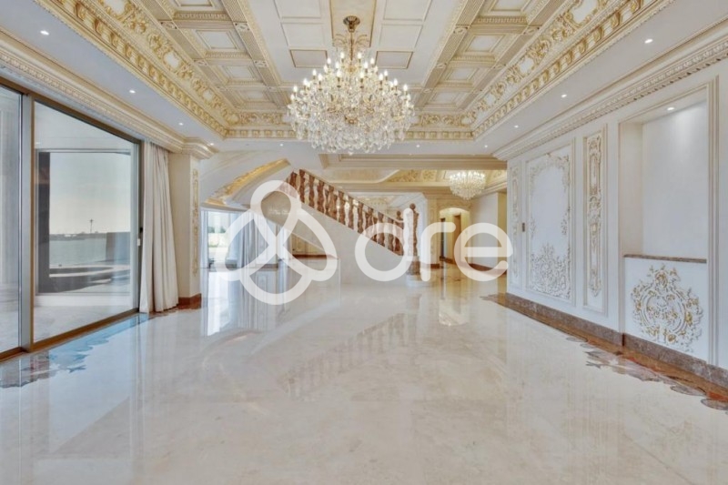  Villa for Sale, Palm Jumeirah, Dubai