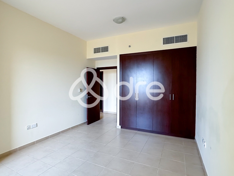 2 BR Apartment For Sale in Amwaj 4 Cover Image