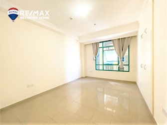 1 BR Apartment For Rent in Marina Crown Cover Image