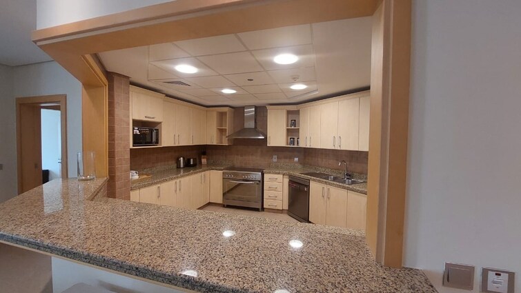  Apartment for Rent, Palm Jumeirah, Dubai