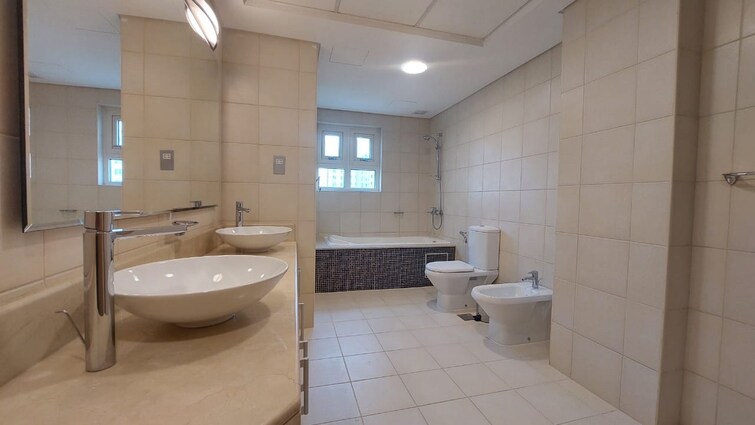  Apartment for Rent, Palm Jumeirah, Dubai