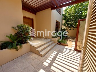 5 BR Villa For Rent in Golf Gardens Cover Image