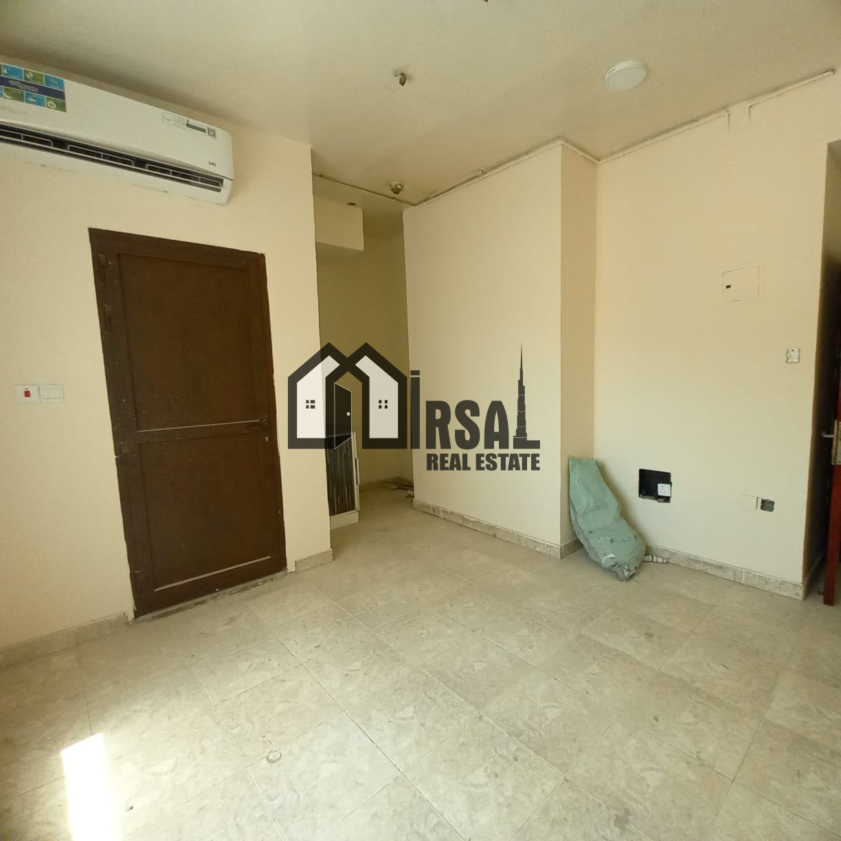 Muwaileh Building Apartment for Rent, Muwaileh, Sharjah