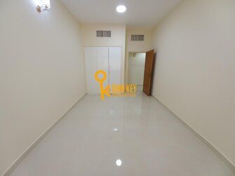 2 BR Apartment For Rent in Al Raffa Cover Image