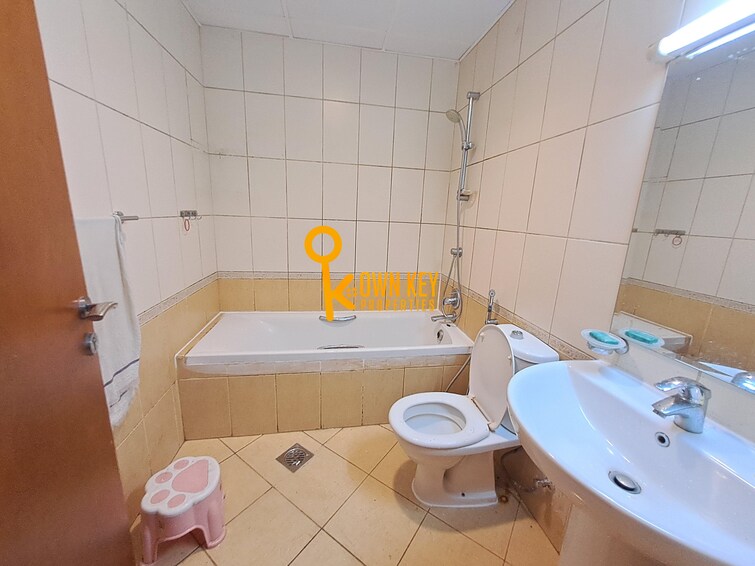 Oud Metha Apartment for Rent, Bur Dubai, Dubai