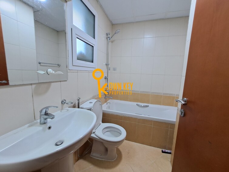 Oud Metha Apartment for Rent, Bur Dubai, Dubai