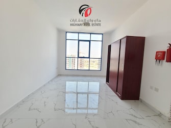 1 BR Apartment For Rent in Al Amir Building Cover Image