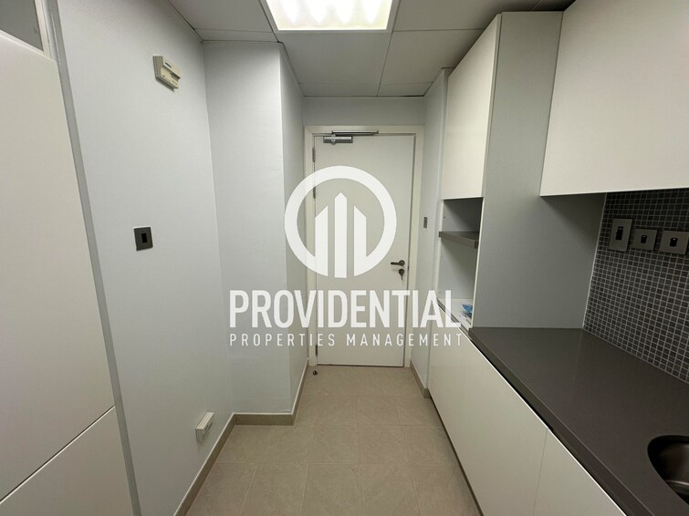 Etihad Towers Apartment for Rent, Corniche Road, Abu Dhabi