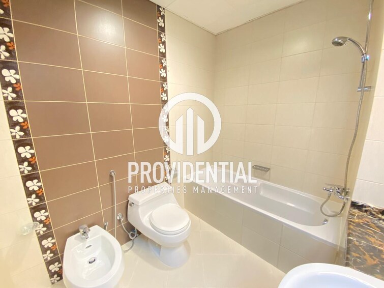 Khalidiyah Street Apartment for Rent, Al Khalidiyah, Abu Dhabi
